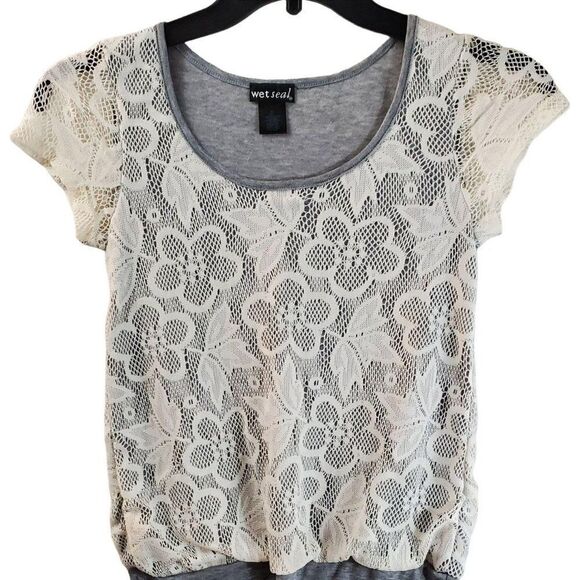 Wet Seal SMALL Ivory lace Grey Overly SS Blouse Top - Picture 1 of 3